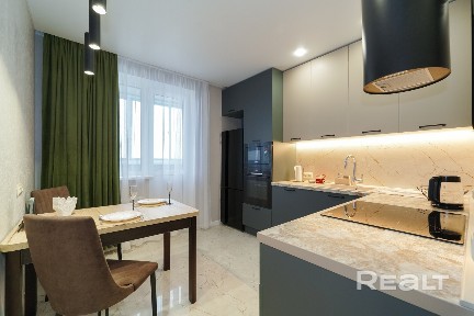 Снять 1-комнатную квартиру на сутки, г. Минск, ул. Притыцкого, 2/1