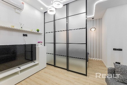 Снять 1-комнатную квартиру на сутки, г. Минск, просп. Независимости, 88