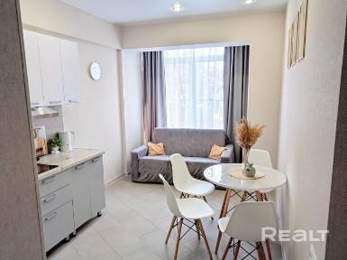 Снять 1-комнатную квартиру на сутки, г. Минск, ул. Белградская, 1