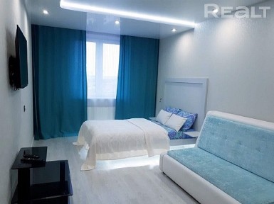 Снять 2-комнатную квартиру на сутки, г. Минск, ул. Ратомская, 7