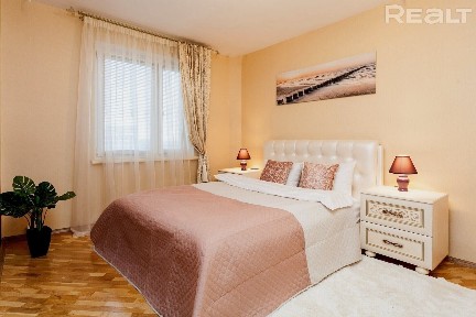 Снять 3-комнатную квартиру на сутки, г. Минск, ул. Заславская, 11/2