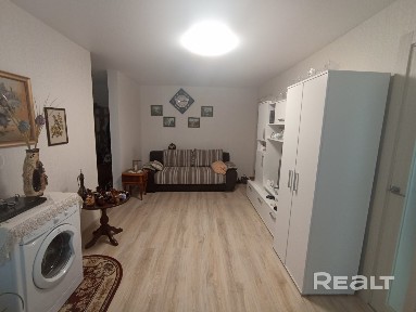 Продается двухкомнатная квартира, ул. Покровская