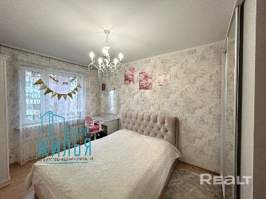 3-комнатная квартира по пр-ту Клецкова