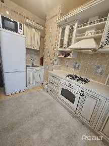 Продается 4х комнатная квартира на Кирова