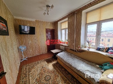 Квартира с видом на пешеходную Советскую улицу