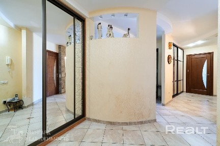 г. Минск, просп. Правда газеты, 44