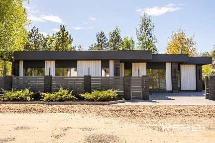 Стильный новый дом со «Спа-комплексом» в а. г. Колодищи по ул. Б. Цветочная