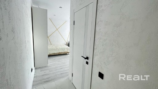 Однокомнатная квартира, ул. Кирова - 250231