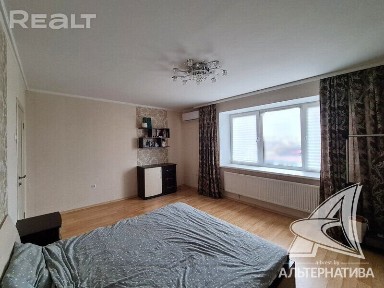 Продажа двухкомнатной квартиры в Бресте, ул. 28 Ию 240407