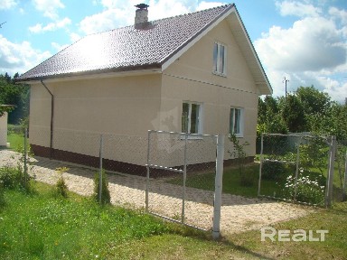 Продам Дом рядом с озером и лесом в 34 км от МКАД.