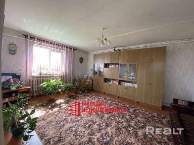 Полдома в Малой Берестовице