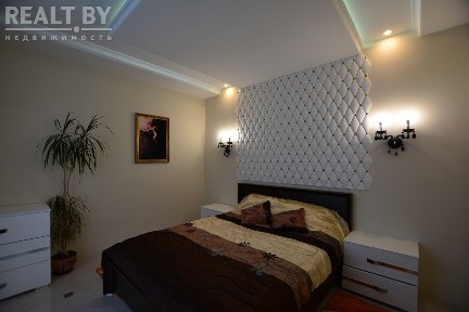 Снять коттедж на сутки, аг. Ждановичи, ул. Светлая, 18 (Минский р-н, Минская область)