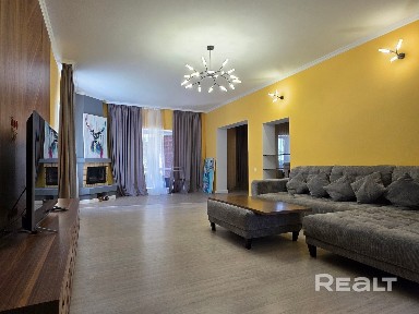 Сдается просторный и уютный дом всего в 3 км от МКАД в д. Дроздово.