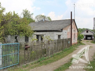 Продажа квартиры в блокированном доме в Брестском 242418