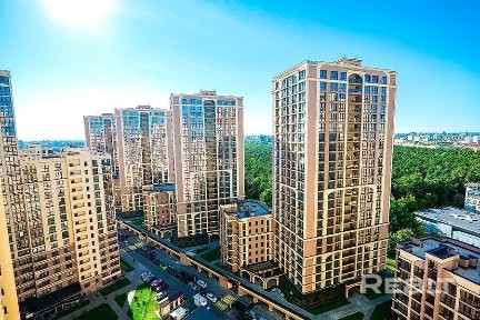 Живите в окружении природы и комфорта, всего в 5 минутах от метро