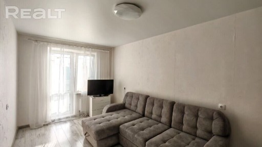 2-комнатная квартира Минск, улица Павлины Медёлки, 7