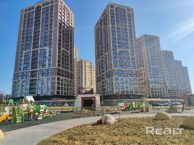 3 - комн квартира в готовом доме !