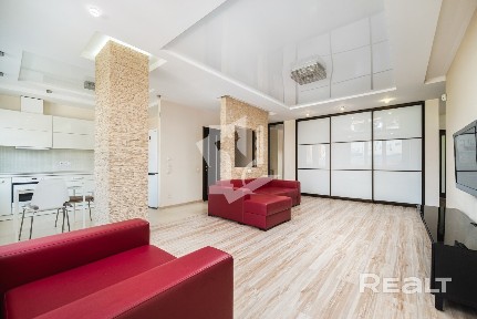 3 комнатная квартира на Скрыганова 4А