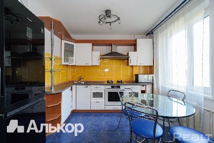 Купить 3-комнатную квартиру, г. Минск, ул. Чайлытко, 15