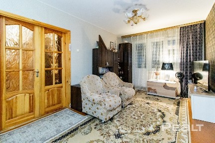 Отличная 4-х комн квартира