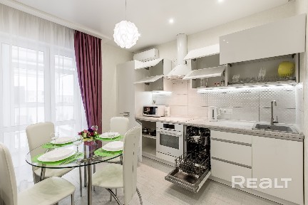 г. Минск, ул. Грибоедова, 1