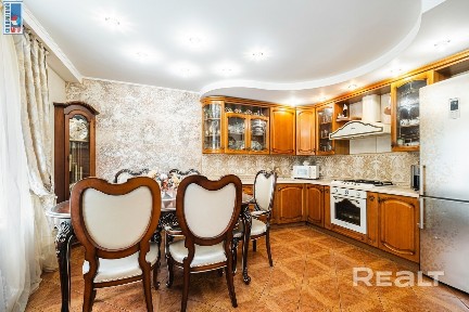 Эксклюзивная 3-комнатная квартира с авторским ремонтом в престижном тихом районе!