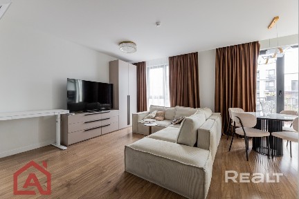 Продажа 1-к квартиры ул. Цвирко, 74. ЖК «Северный берег» на 5 этаже с большим балконом