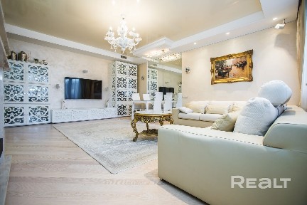 4-х комнатная квартира по ул. Пионерская 7