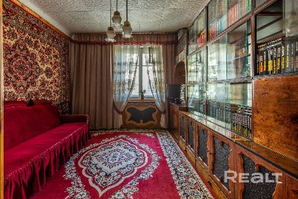 Продаём уютную квартиру по адресу улица Осипенко дом 22.