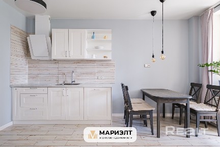 Уютная однушка рядом с метро.