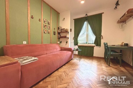 Двухкомнатная сталинка на проспекте Независимости прямо у метро Якуба Коласа!