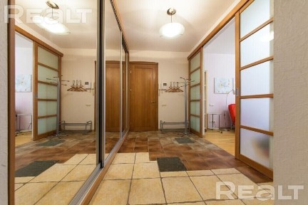 г. Минск, ул. Маркса, 18