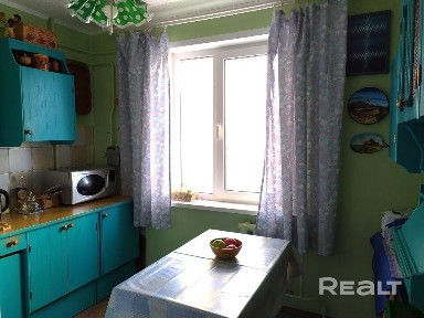 3 комнатная квартира по улице Парниковая 3.