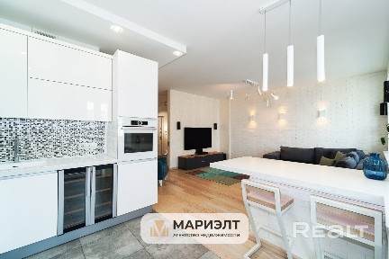 г. Минск, просп. Дзержинского, 11