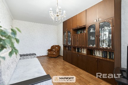 Уютная просторная квартира между метро Академия наук и Тракторный завод