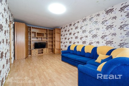 2-х комнатная квартира рядом с метро на Бурдейного, 1!