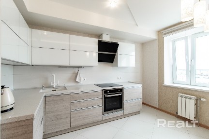 Комфортная светлая квартира для большой семьи