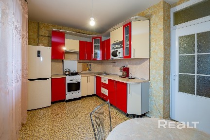 Продается просторная трехкомнатная квартира для комфортной жизни!