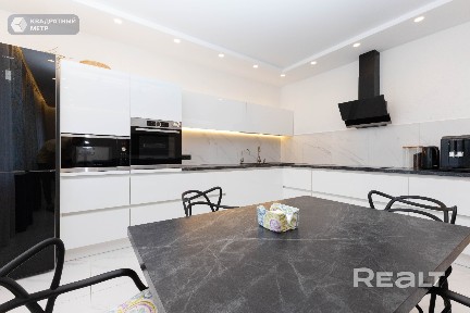 Купить 3-комнатную квартиру, г. Минск, ул. Притыцкого, 45