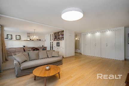 Современная 3-комнатная квартира возле ст. м. Уручье!