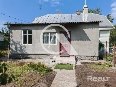 Продажа половины дома