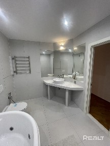 Снять 3-комнатную квартиру на сутки, г. Брест, ул. Халтурина, 31/а