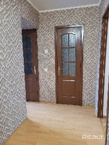 продается 3-х комнатная квартира