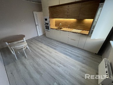 2-комнатная квартира ул. Виктора Глухова д. 27