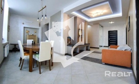 Сдаётся современный 6 -ти комнатный дом 3-ий пер. Можайского 56