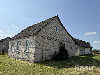 дом в аг. Бородичи, по ул. Пионерской ( Зельвенский р-н)