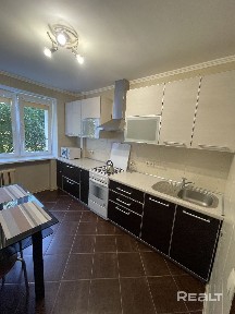 Продаётся 3-х комнатная квартира по ул. Щорса