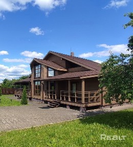 Коттедж премиум класса на берегу озера с собственным пирсом