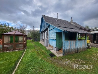 Продается часть дома, состоящая из 3-х комнат по адресу: у. 5-я Заводская.