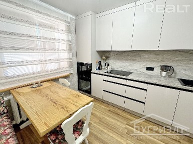 Двухкомнатная квартира, Интернациональная ул. - 250543